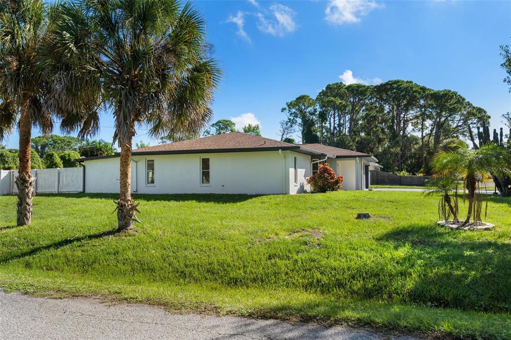 Property for sale at 616 BROWN ROAD, VENICE, FL, 34293