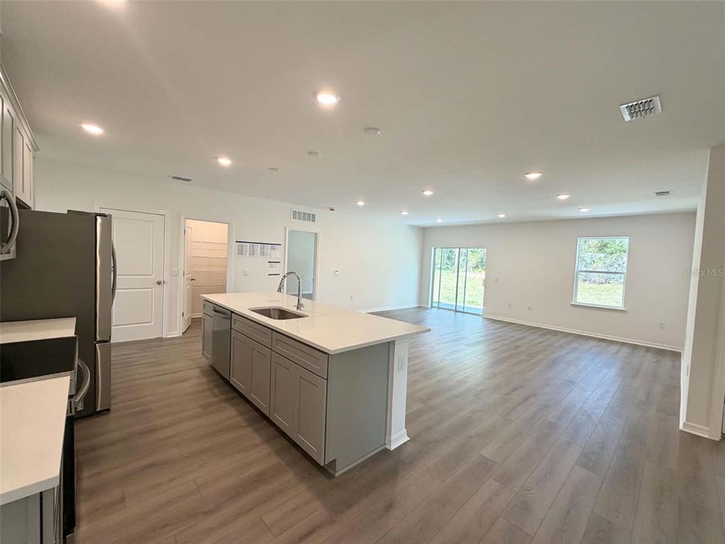 Model home - actual features may vary.