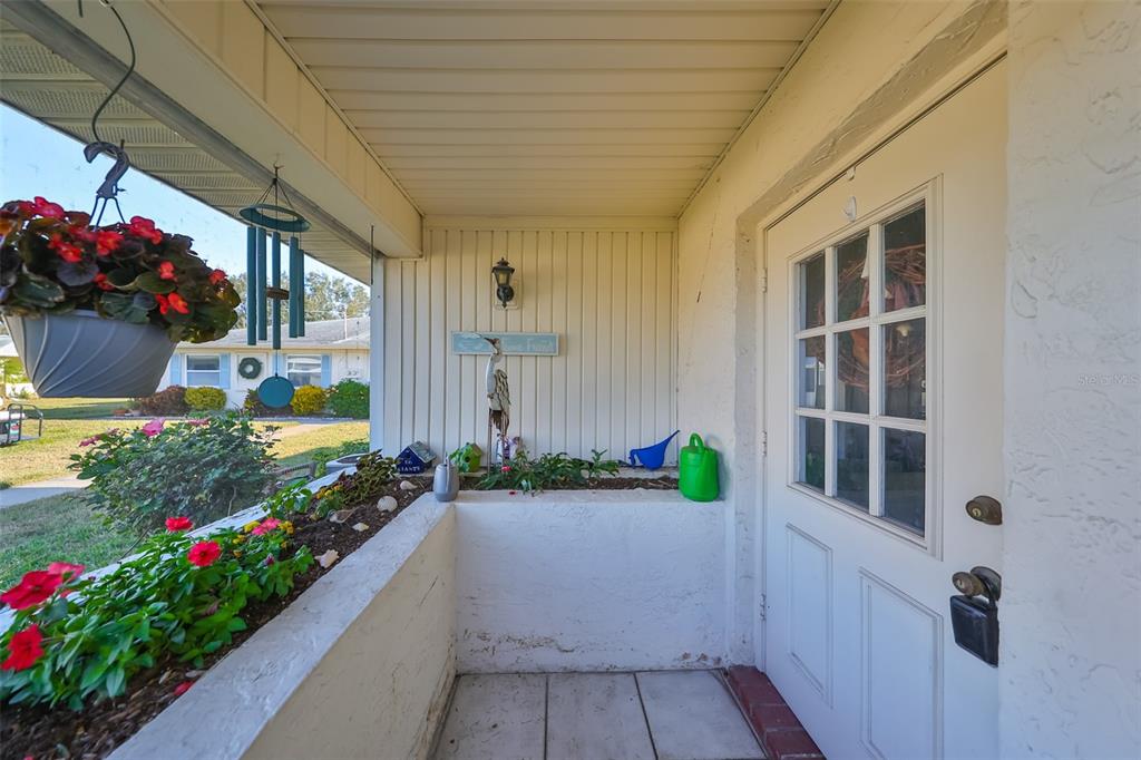 Property for sale at 1901 CANTERBURY LANE UNIT 19, SUN CITY CENTER, FL, 33573