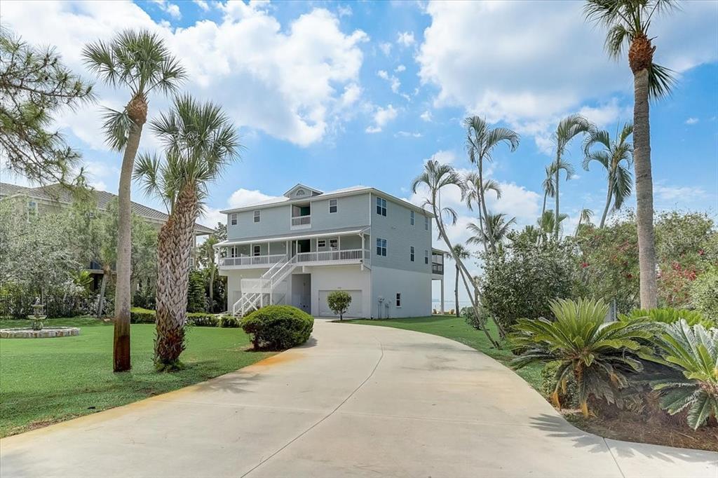 Property for sale at 2424 BAY DRIVE UNIT 2424/2426, BRADENTON, FL, 34207