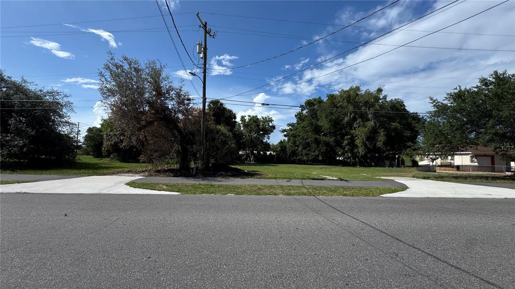 Property for sale at 41 E MICHAEL GLADDEN BOULEVARD, APOPKA, FL, 32703