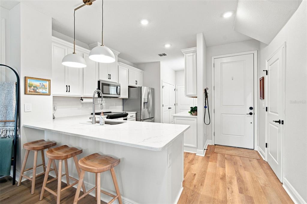 Layout has OPEN Kitchen instead of Galley that is found in larger units.
