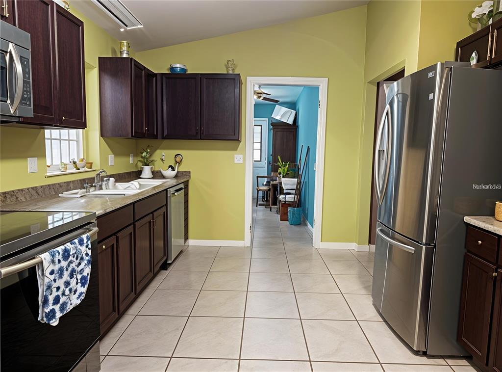 Property for sale at 912 NE 144TH COURT, SILVER SPRINGS, FL, 34488