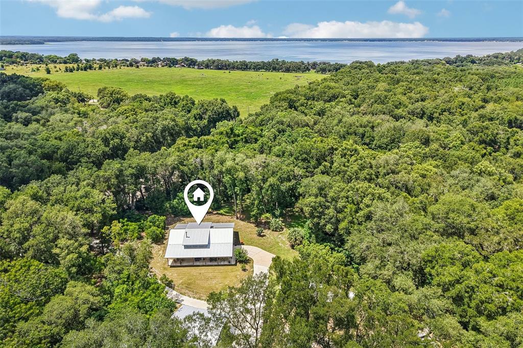 Ariel Proximity to Lake Weir