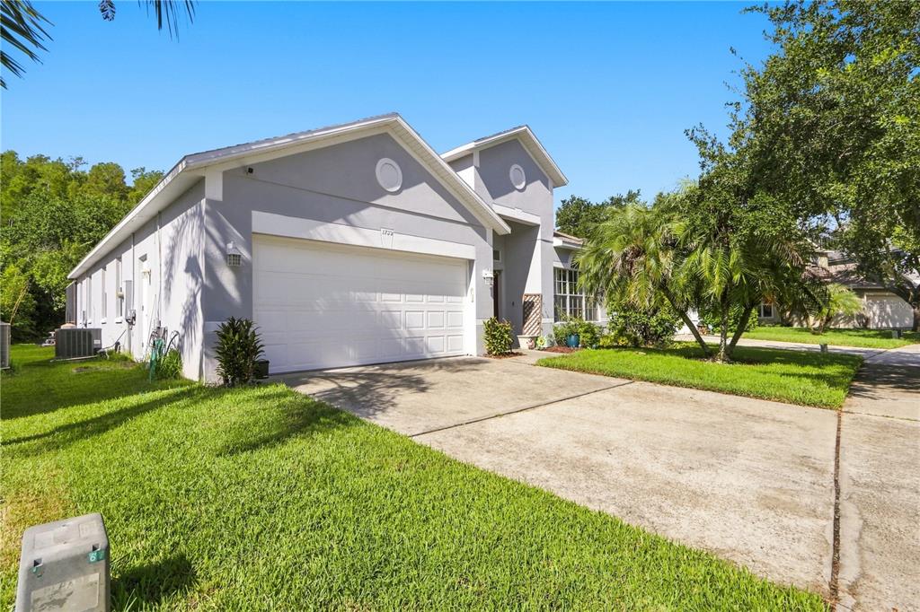 Property for sale at 1732 NESTLEWOOD TRAIL, ORLANDO, FL, 32837