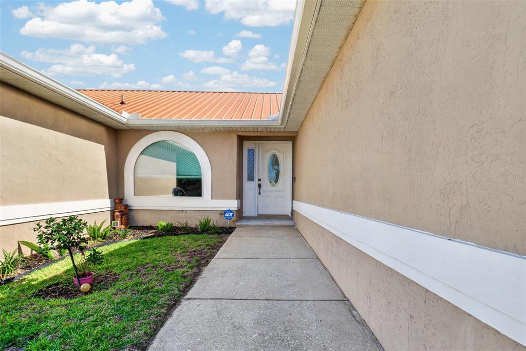 Property for sale at 722 HUNT DRIVE, LAKE WALES, FL, 33853
