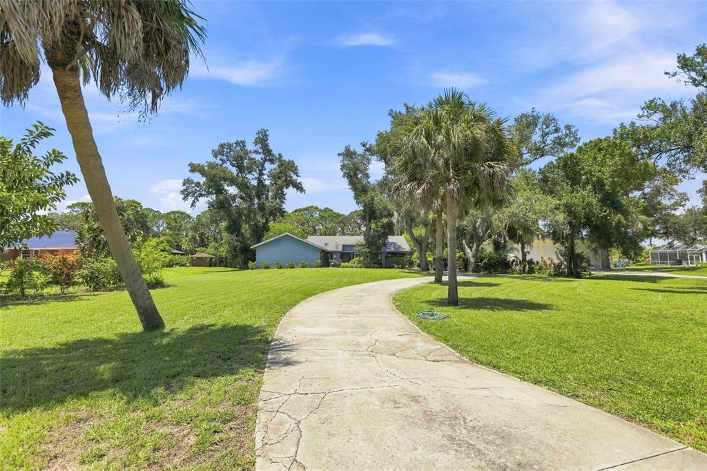 Property for sale at 881 PINTO CIRCLE, NOKOMIS, FL, 34275