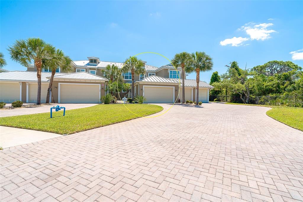 Property for sale at 10700 LEMON CREEK LOOP UNIT 103, ENGLEWOOD, FL, 34224