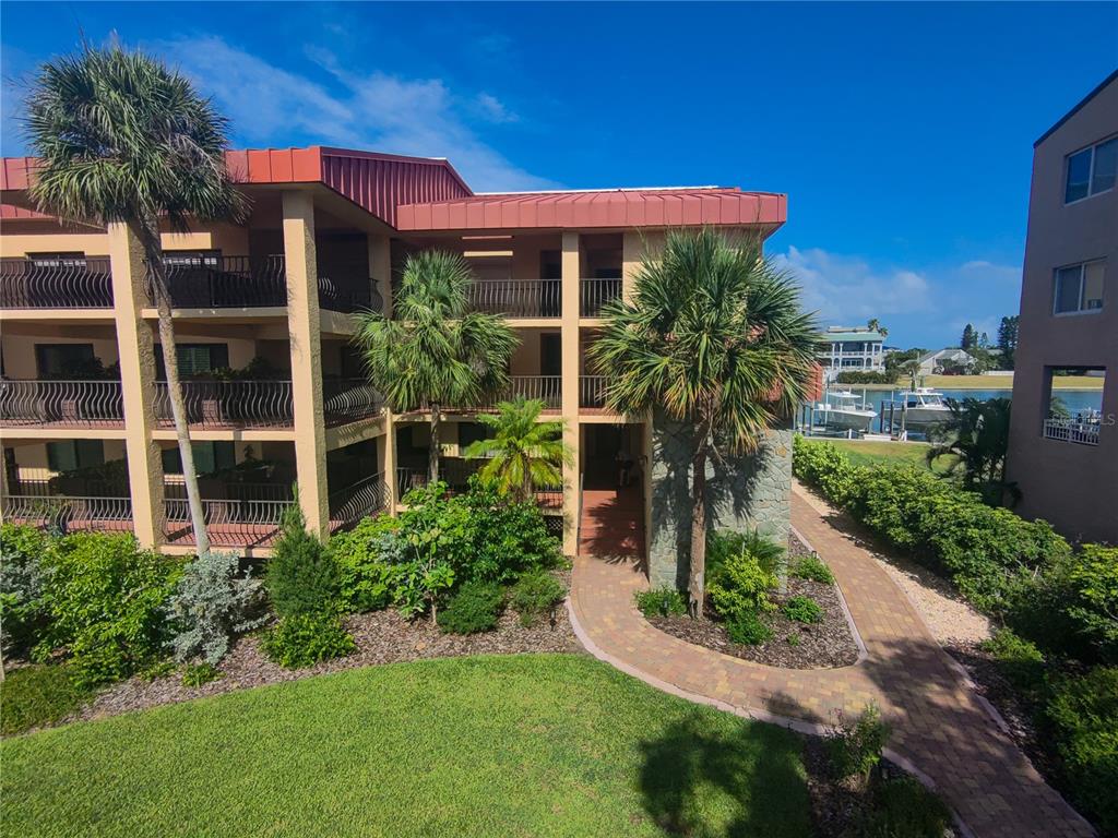 Property for sale at 1060 PINELLAS BAYWAY S UNIT 106, TIERRA VERDE, FL, 33715