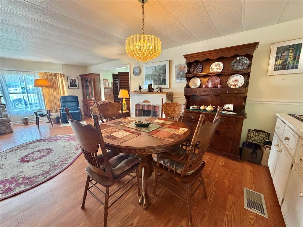 Property for sale at 108 MANGO COVE, LEESBURG, FL, 34748