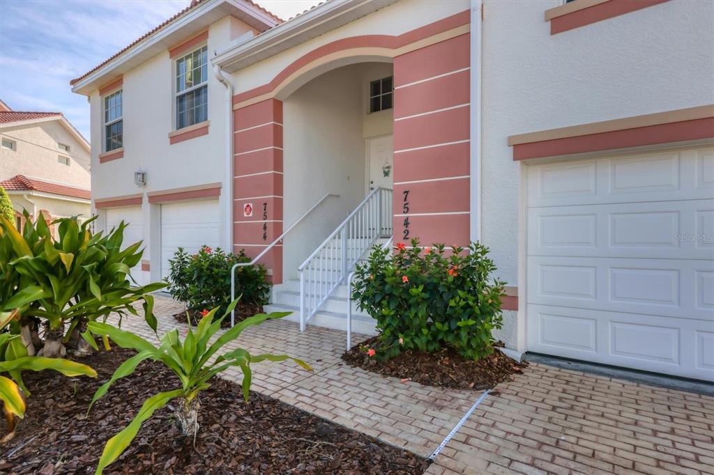 Property for sale at 7542 MARSH ORCHID CIRCLE UNIT 7542, BRADENTON, FL, 34203