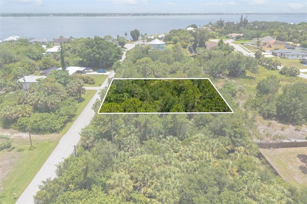 Property for sale at 186 NORTHSHORE TERRACE, PUNTA GORDA, FL, 33980