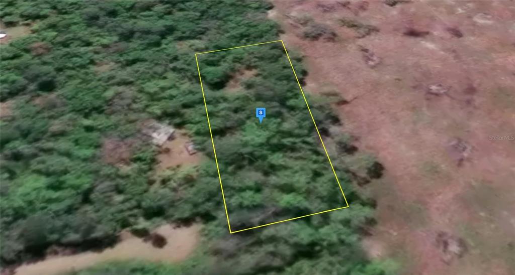 Property for sale at 200 NE LEEK TRAIL, LEE, FL, 32059