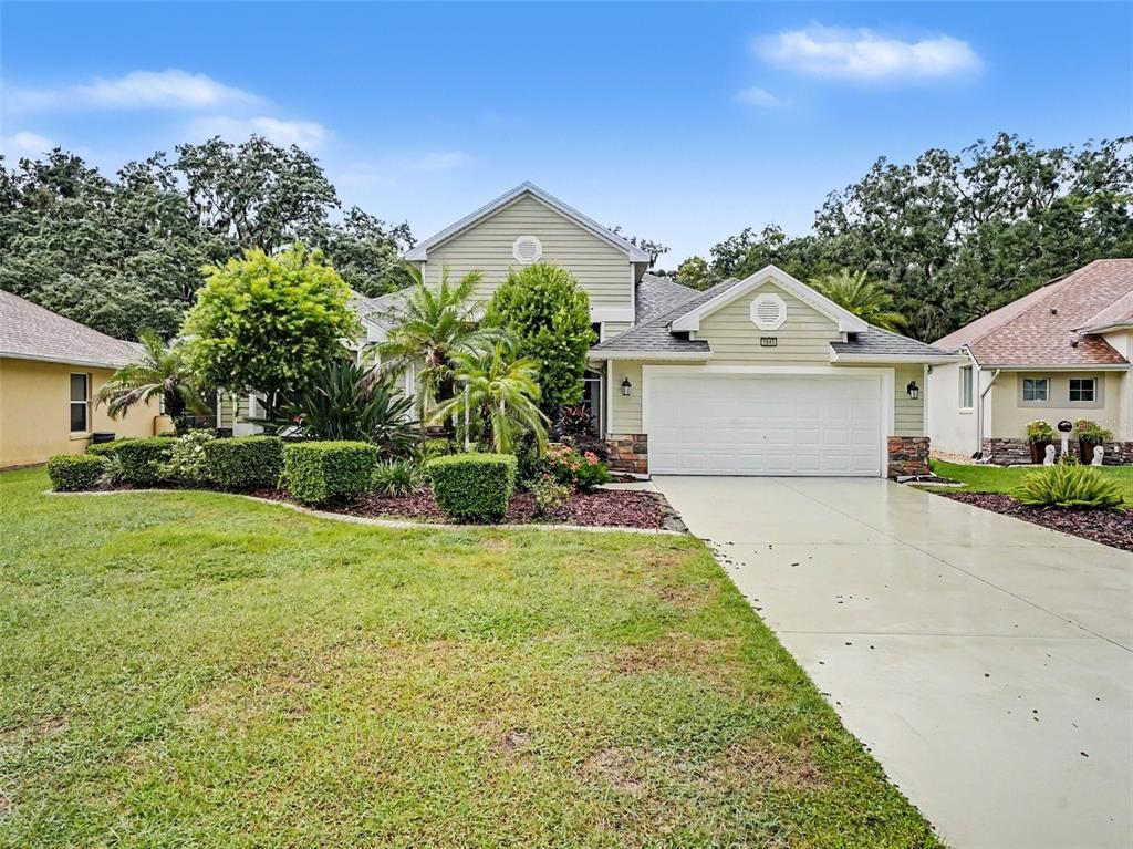 Property for sale at 8045 WATERBURY WAY, MOUNT DORA, FL, 32757