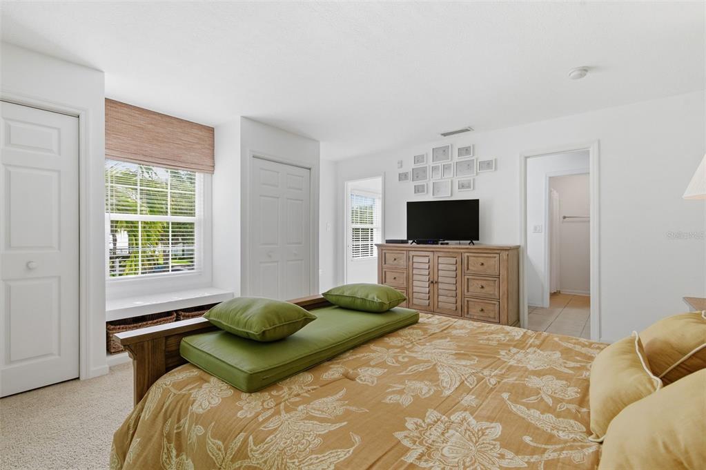 Property for sale at 5005 COQUINA KEY DRIVE SE UNIT E, ST PETERSBURG, FL, 33705