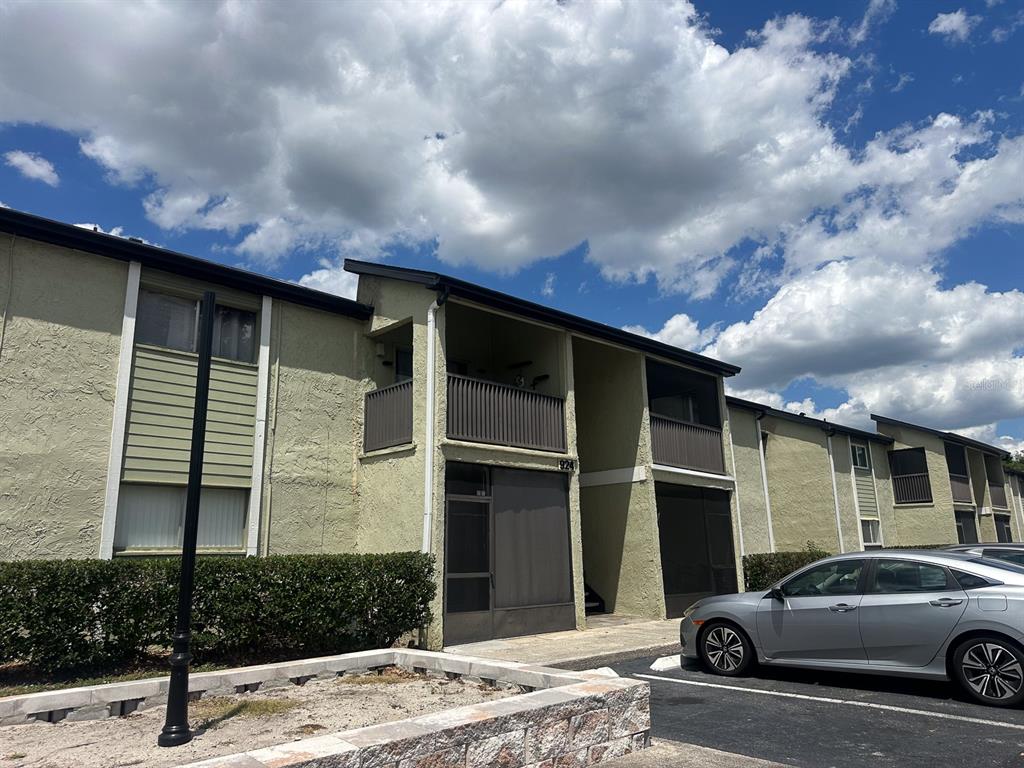 Property for sale at 924 LAKE DESTINY ROAD UNIT D, ALTAMONTE SPRINGS, FL, 32714