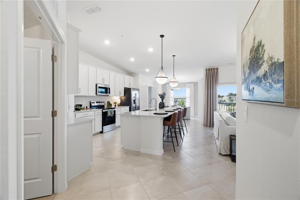 Property for sale at 18911 SCALLOP LOOP UNIT 103, LAKEWOOD RANCH, FL, 34211