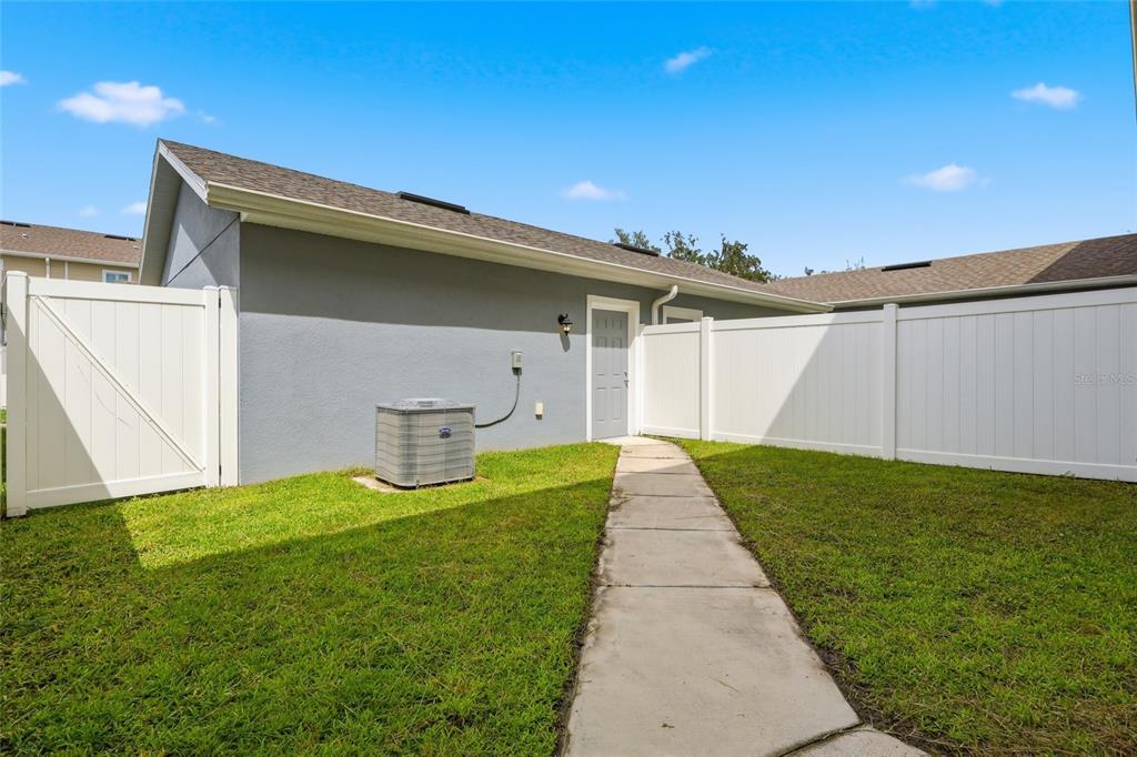 Property for sale at 5106 SEA MIST LANE, WESLEY CHAPEL, FL, 33545