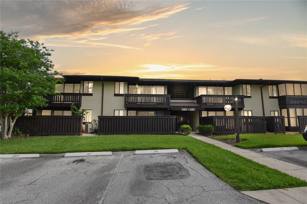 Property for sale at 40 CLUB HOUSE DRIVE UNIT 207, PALM COAST, FL, 32137