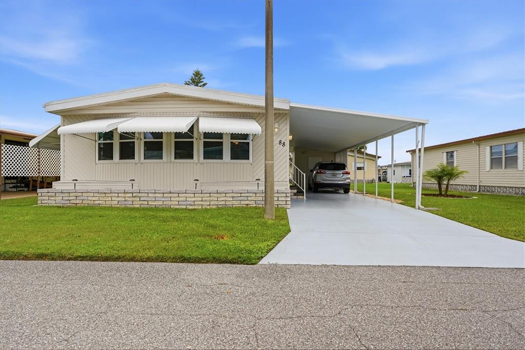 Property for sale at 808 53RD AVENUE E UNIT 88, BRADENTON, FL, 34203