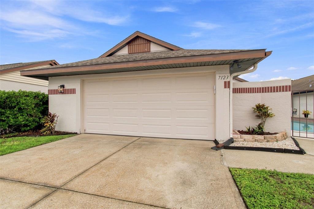 Property for sale at 7123 SILVERMILL DRIVE, TAMPA, FL, 33635