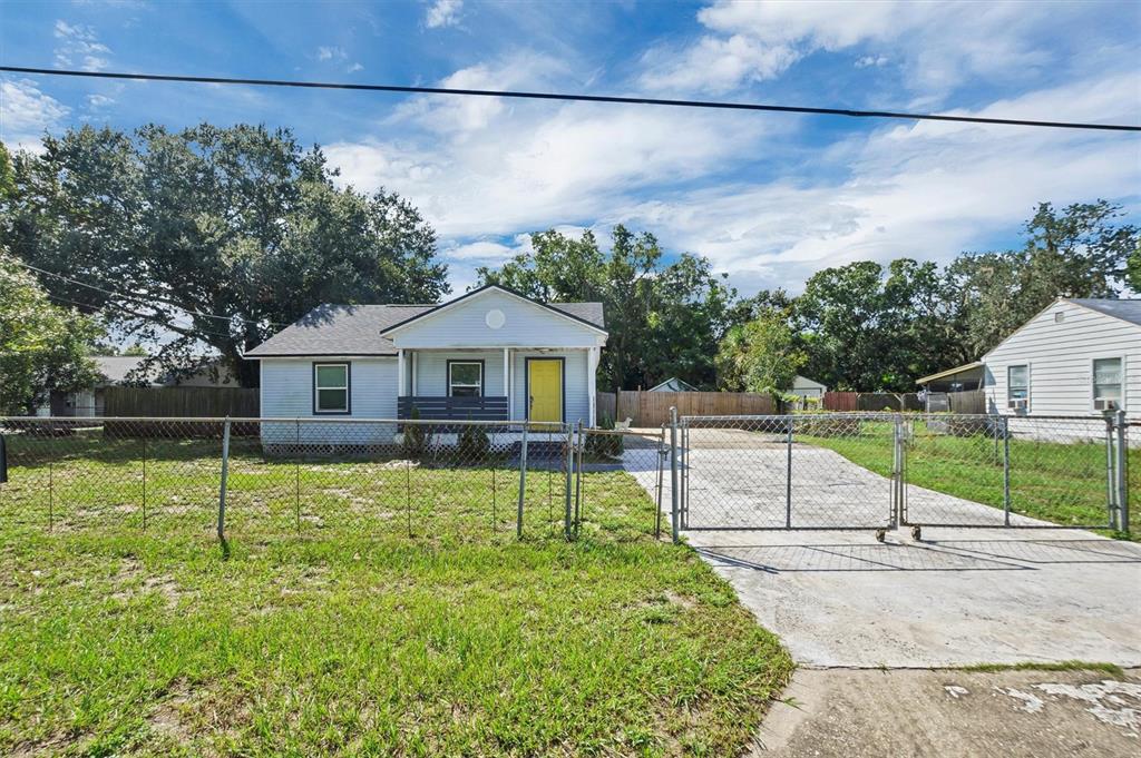 Property for sale at 2014 W HICKORY STREET, LAKELAND, FL, 33815