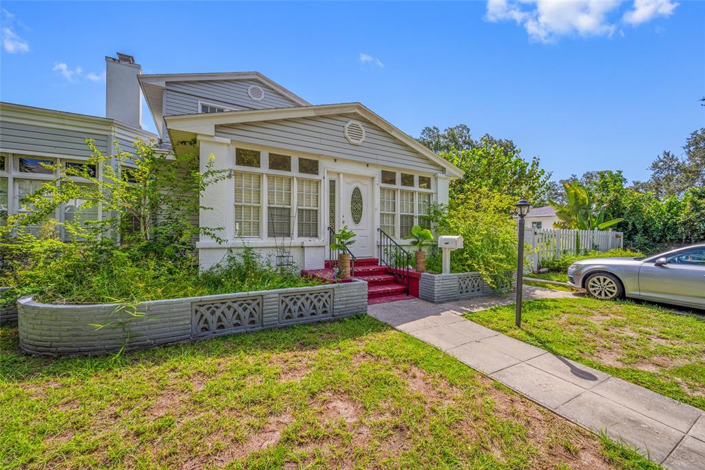 Income Producing. Main House, 1 bedroom and studio apt.