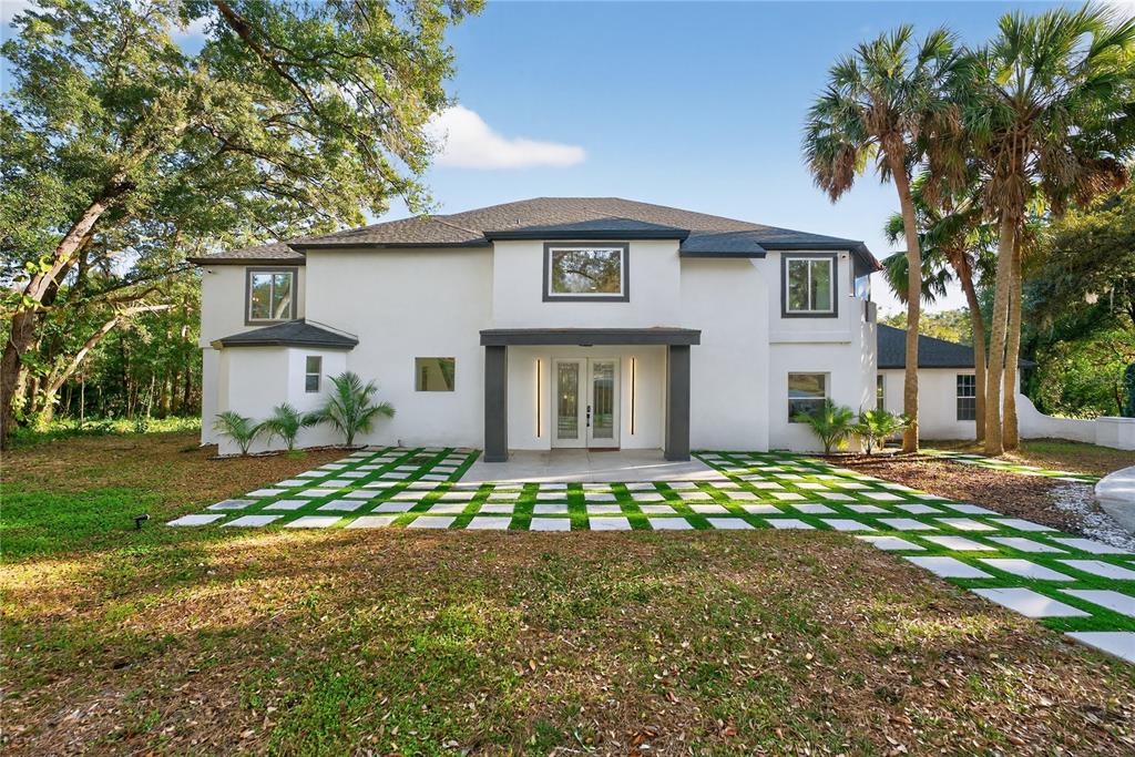 Property for sale at 305 SWEETWATER CLUB CIRCLE, LONGWOOD, FL, 32779