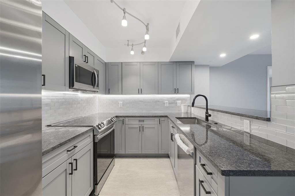 Property for sale at 2333 FEATHER SOUND DRIVE UNIT A401, CLEARWATER, FL, 33762