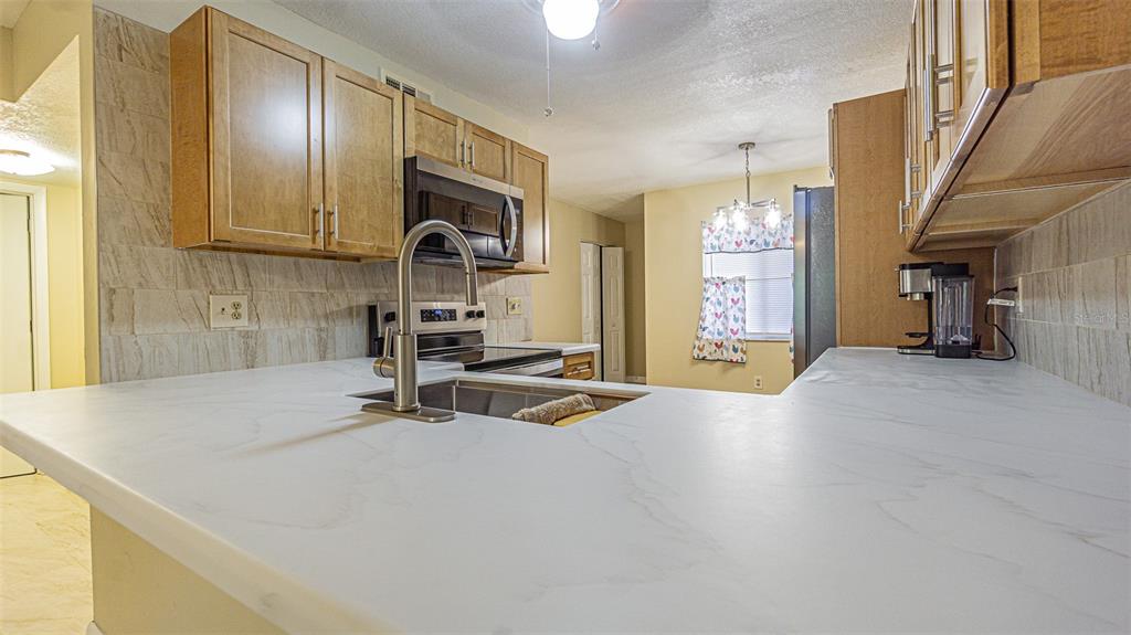 Property for sale at 11201 122ND AVENUE UNIT 197, LARGO, FL, 33778