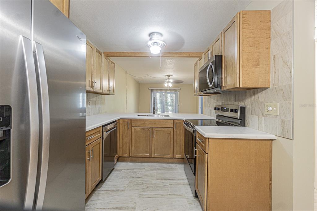 Property for sale at 11201 122ND AVENUE UNIT 197, LARGO, FL, 33778