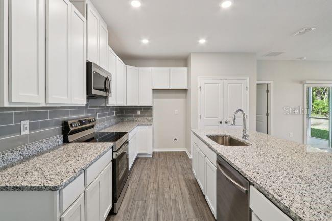 Model home - actual features may vary.