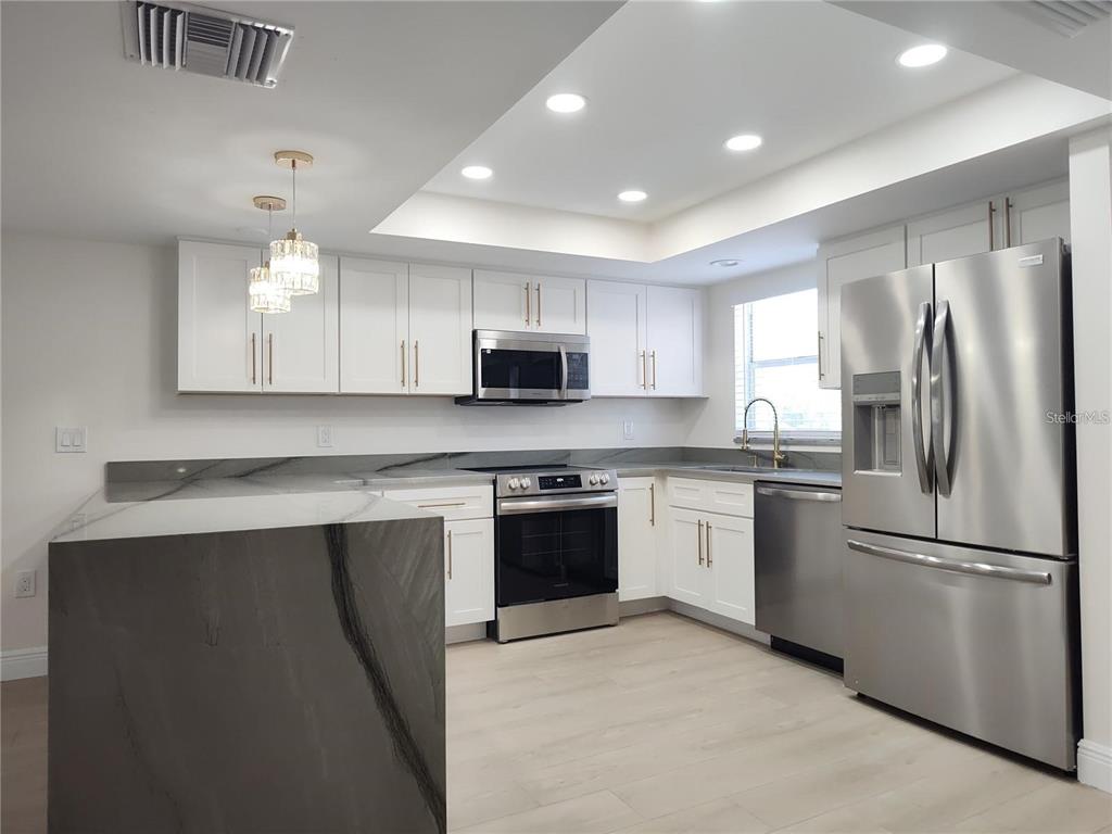 Property for sale at 255 CAPRI CIRCLE N UNIT 36, TREASURE ISLAND, FL, 33706