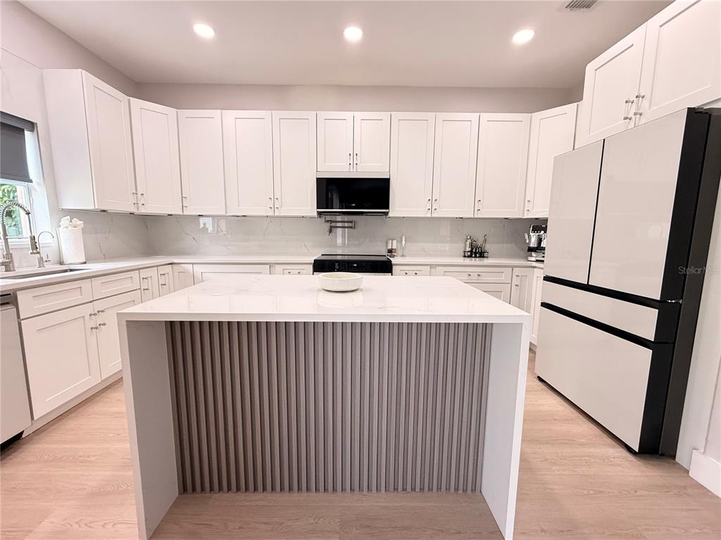 Property for sale at 5802 COQUYT DRIVE, MOUNT DORA, FL, 32757