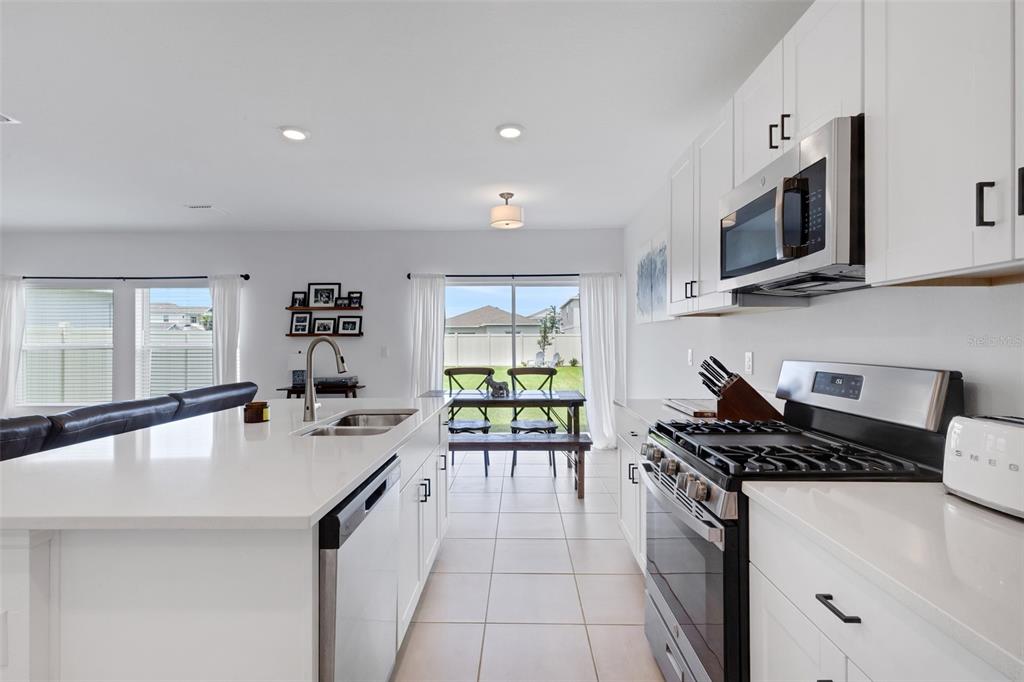 Property for sale at 6308 MILESTONE LOOP, PALMETTO, FL, 34221