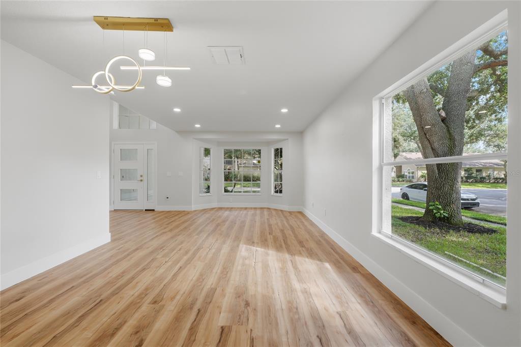 Inviting ambiance for entertaining in the formal dining / living room