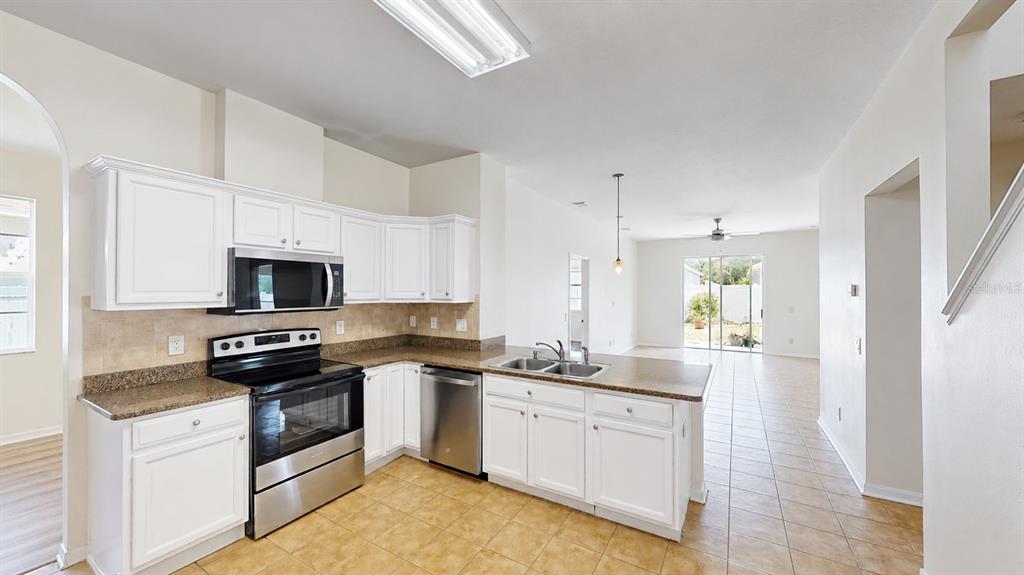 Property for sale at 30612 PALMERSTON PLACE, WESLEY CHAPEL, FL, 33545