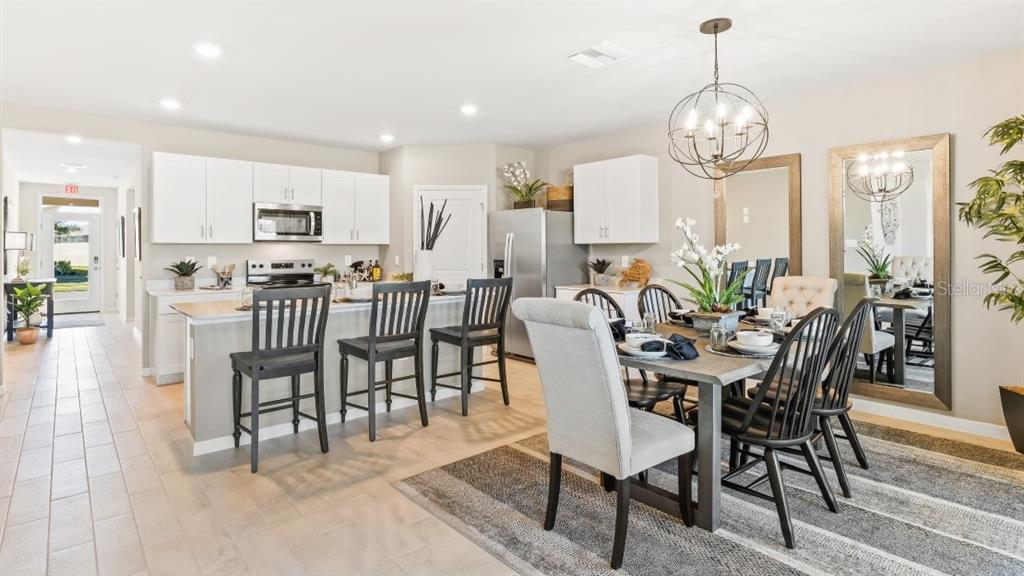 MODEL HOME