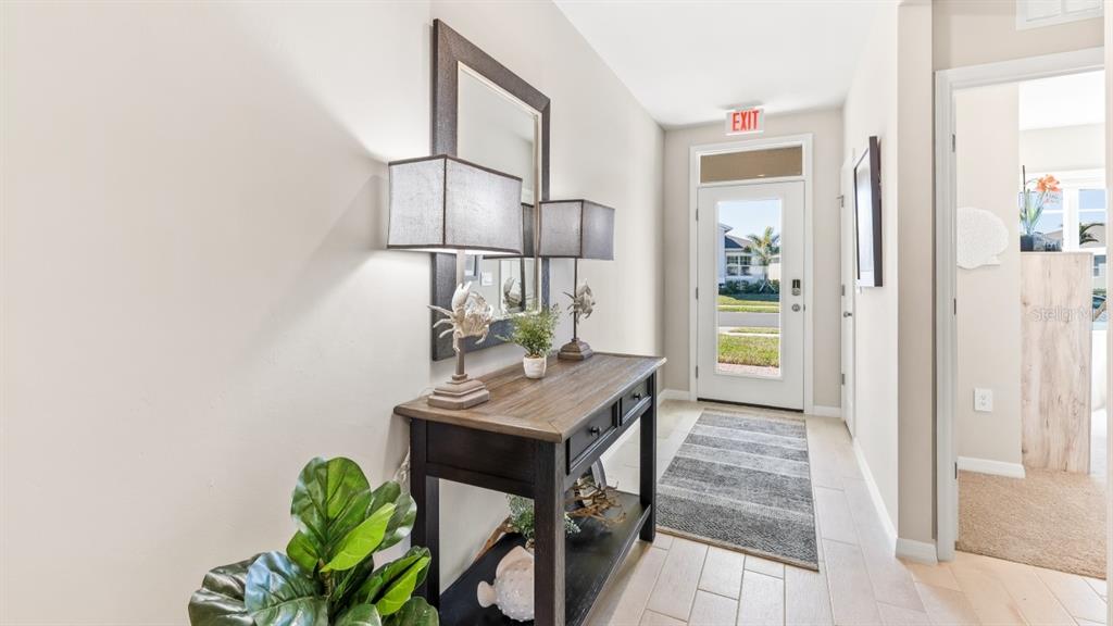 MODEL HOME