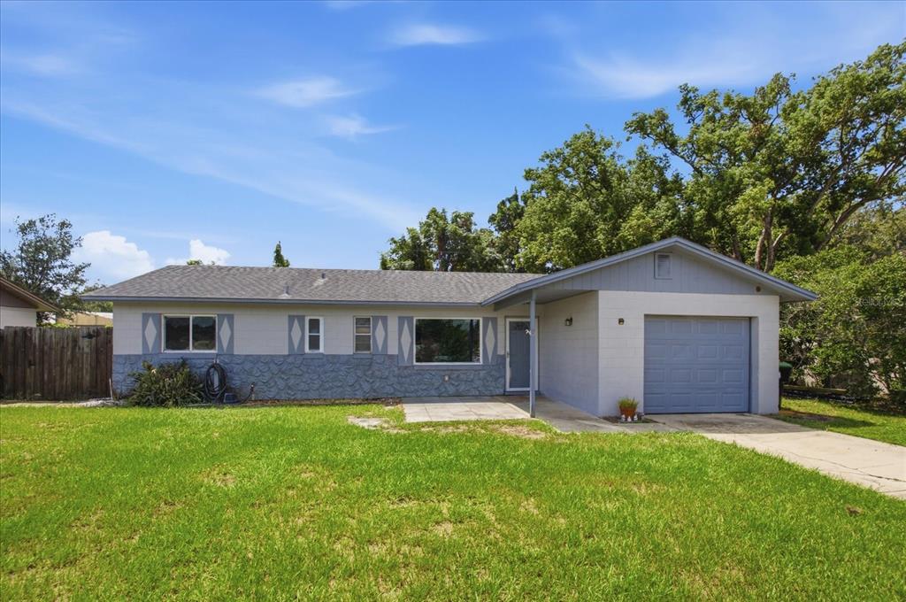 Property for sale at 1412 ORMOND AVENUE, APOPKA, FL, 32703