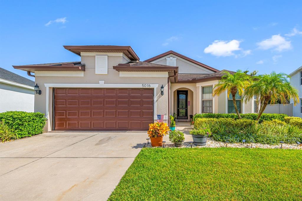 Property for sale at 5016 BELLA ARMONIA CIRCLE, WIMAUMA, FL, 33598