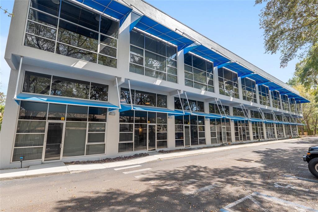 Property for sale at 2515 SW 35TH PLACE UNIT 219, GAINESVILLE, FL, 32608