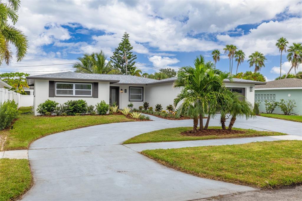 Property for sale at 60 KIPLING PLAZA, CLEARWATER BEACH, FL, 33767