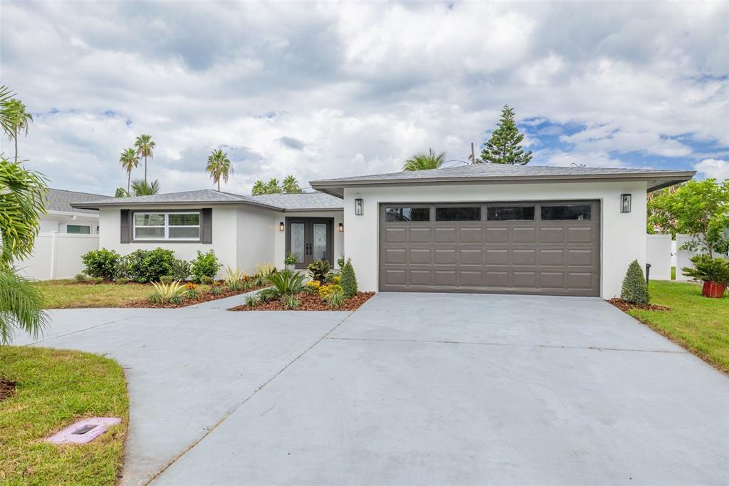 Property for sale at 60 KIPLING PLAZA, CLEARWATER BEACH, FL, 33767