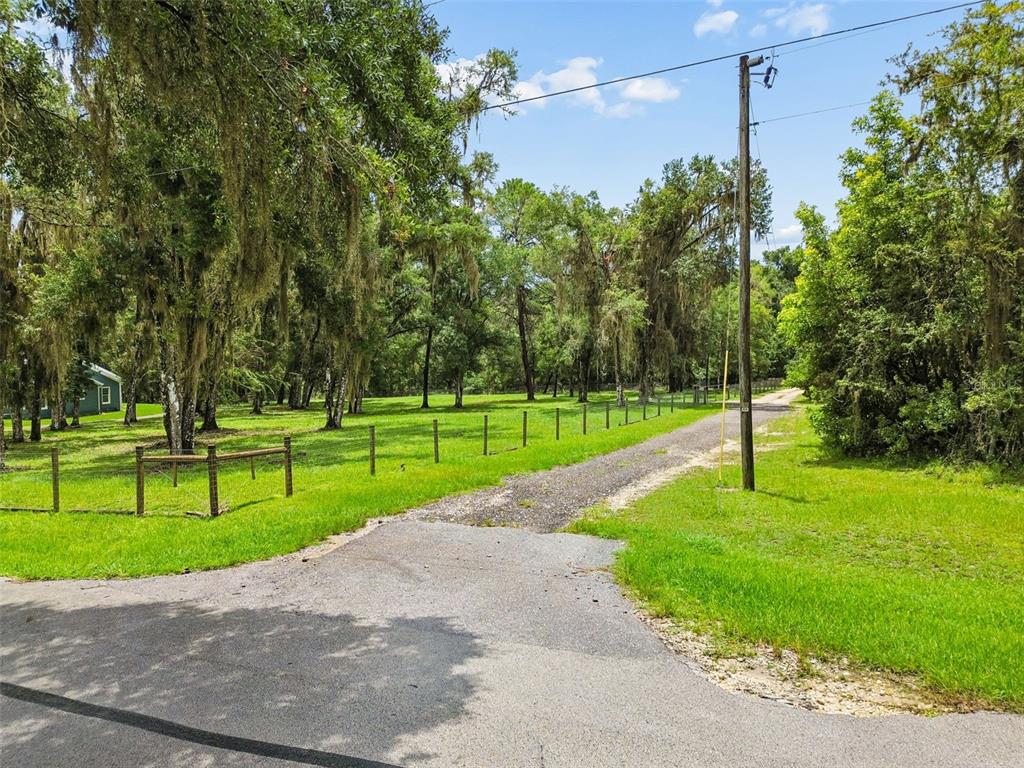 Property for sale at 5111 E UNNAMED LANE, FLORAL CITY, FL, 34436