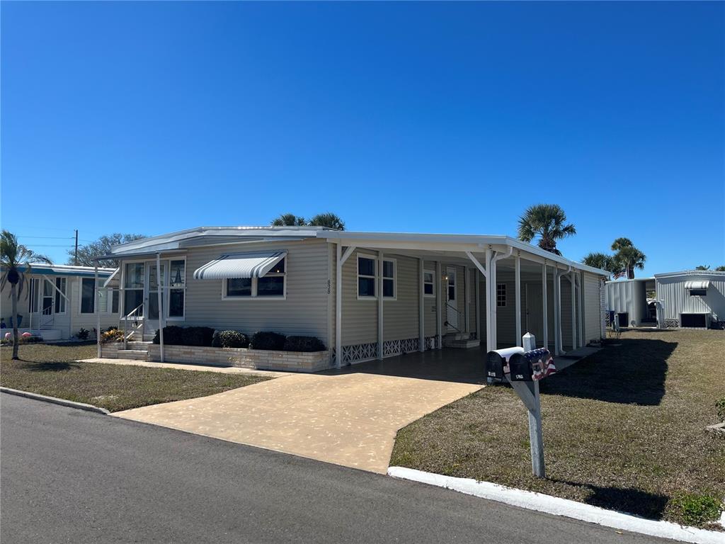 Property for sale at 828 TRENTO, VENICE, FL, 34285