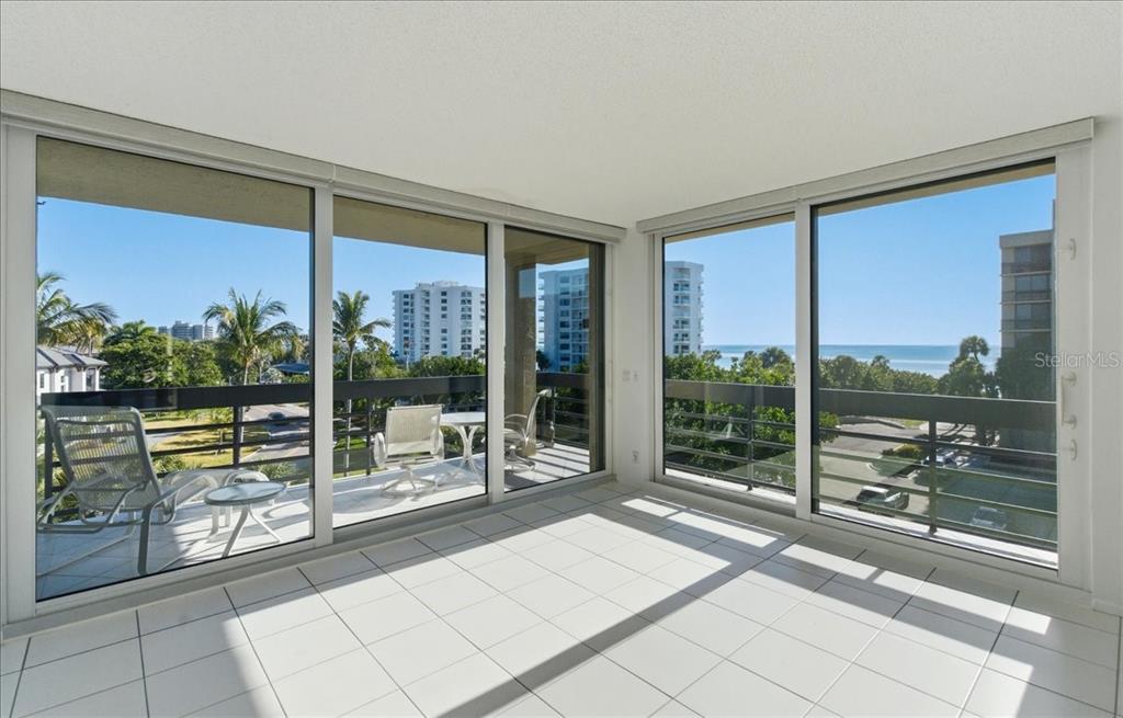 Property for sale at 1065 GULF OF MEXICO DRIVE UNIT 305, LONGBOAT KEY, FL, 34228