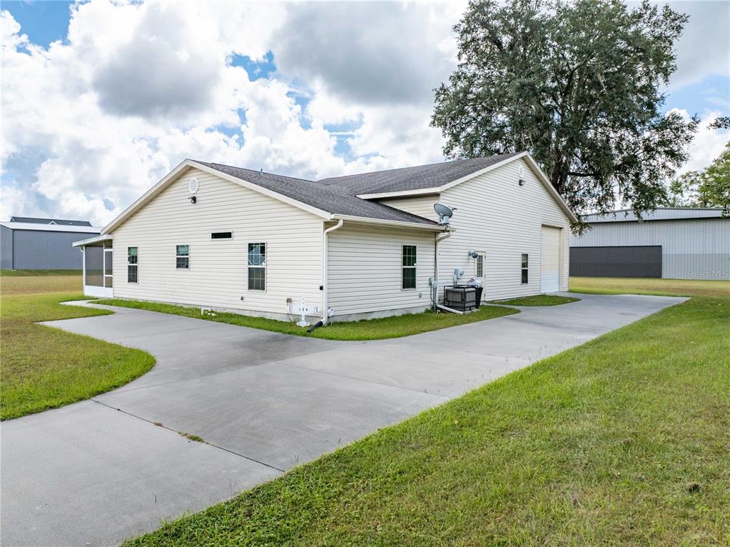 Property for sale at 168 SW POBEREZNY GLN, LAKE CITY, FL, 32025