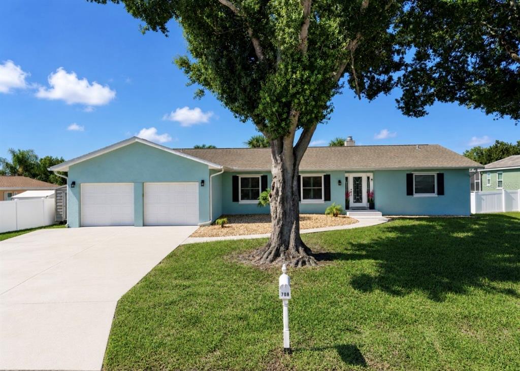 Property for sale at 708 SPANISH MAIN DRIVE, APOLLO BEACH, FL, 33572