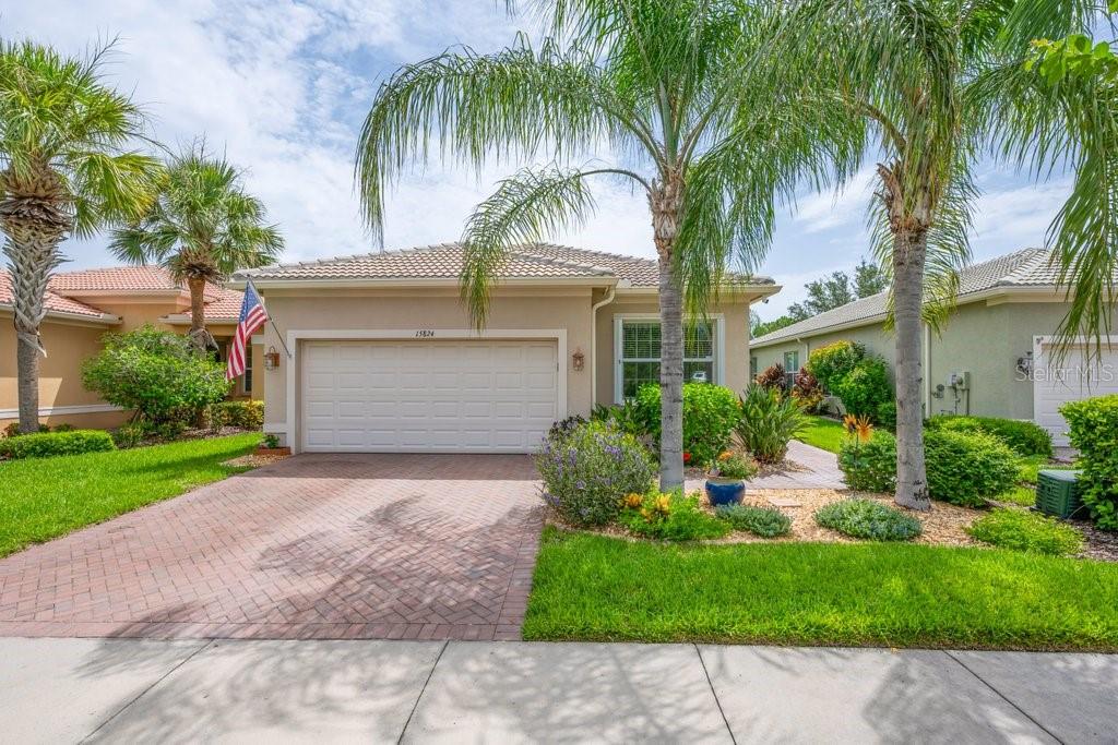 Property for sale at 15824 AMBER FALLS DRIVE, WIMAUMA, FL, 33598